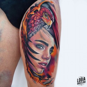 Tatuaje mujer aguila muslo Logia Barcelona - Laura Egea